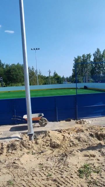 Делают футбольное поле у нас в деревне ⚽🥅  #футбол