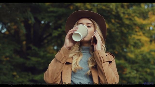 Леса шепчут свои истории вместе с этим треком - Covid Blues -- Derek Clegg -- Man on the Run