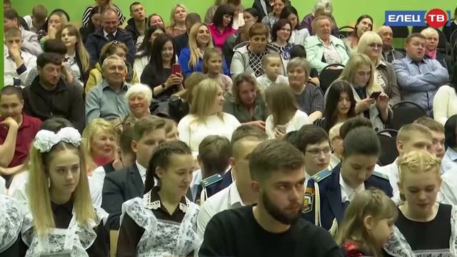 Cтуденты Воронежского государственного лесотехнического университета им. Г. Морозова поздравили