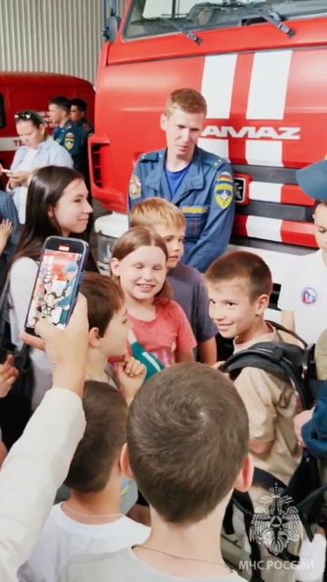 🚒Детям открывают секреты профессии пожарного