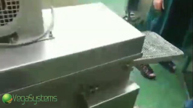 Машина для панирования (обсыпания панировкой) полуфабрикатов Vega F Breading Crumbs 2100
