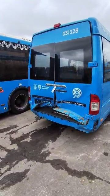10. MERCEDES BENZ _мк 319 77