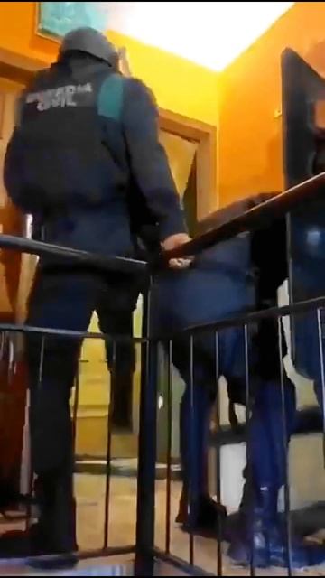 Я и моё желание расслабиться и хоть немного побыть в тишине