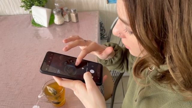 Видеосюжет «Профессиональная фотосессия: стоит ли платить за красивые снимки?»