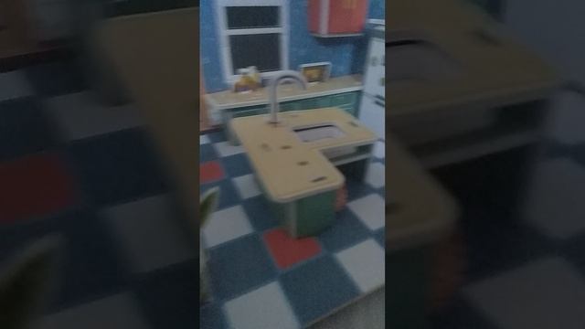 Девочка и змейка. Серия 1