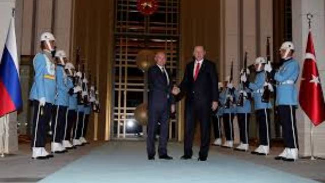 Лидеры России и Турции договорились об активизации контактов между министерствами иностранных дел и
