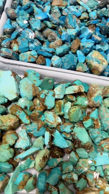 250617-11 Turquoise Rough: Touch the Geological Pulse of Hundreds of Millions of Years