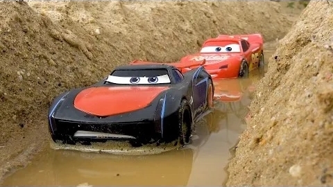 Гоночная трасса Disney pixar cars молния Маккуин против Джексона Шторма - игрушки Бибо