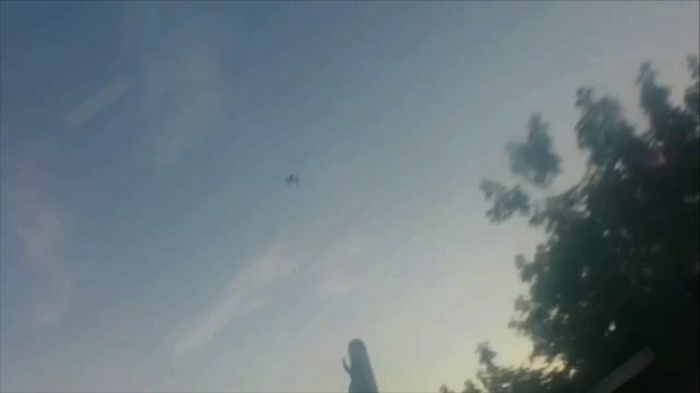 Наш боец сбивает дрон в близи