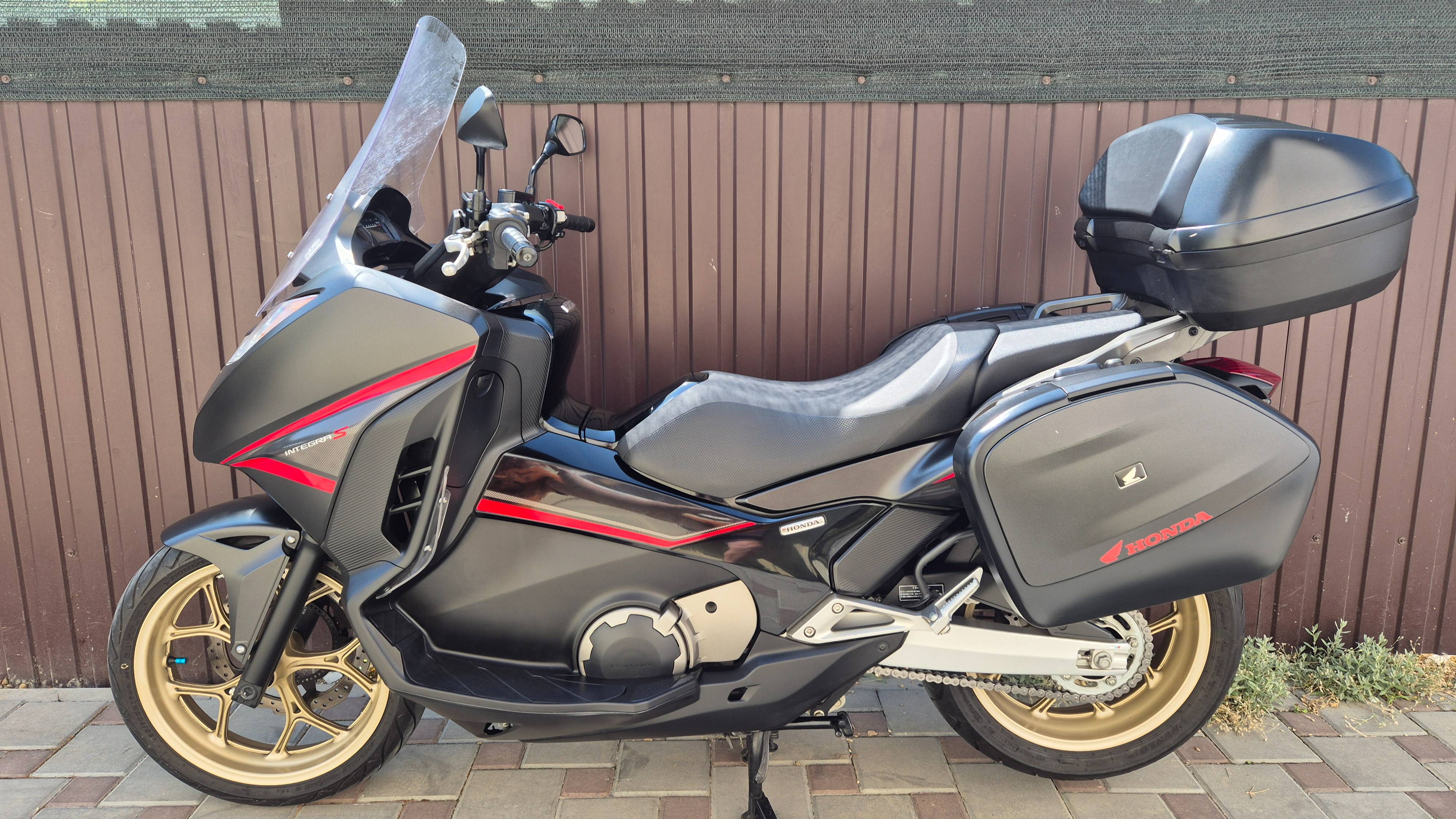 Honda NC750 INTEGRA S