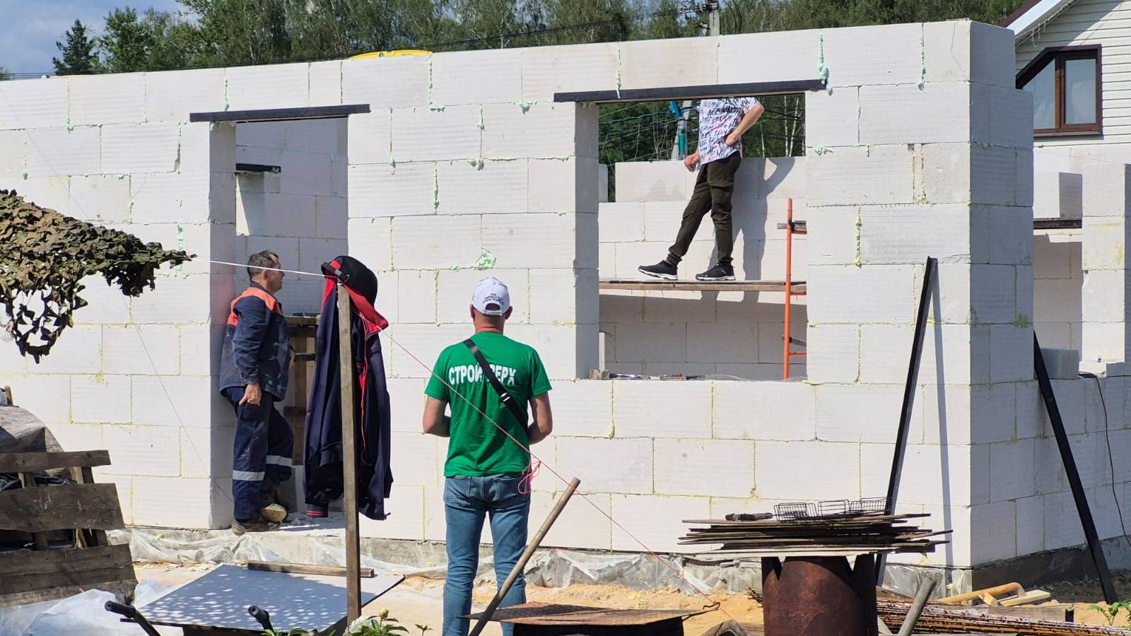 Постройка бани из газоблока | Щелково, часть 1 | СтройВерх-рф