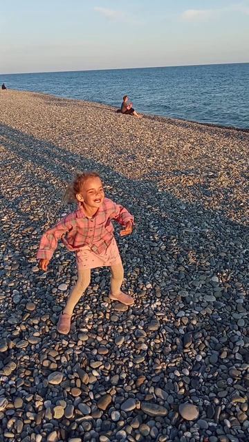 Радость от вечерней прогулки на море)