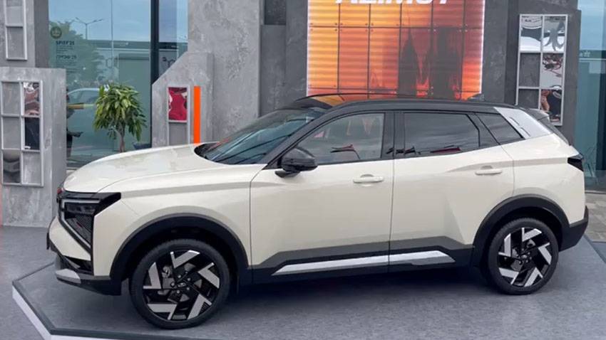 АвтоВАЗ представил новый кроссовер Lada Azimut