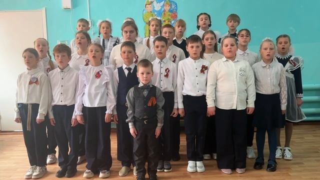 1-4 классы МБОУ Пудовская СОШ - "И всё о той весне" (подноминация "Коллективное творчество"