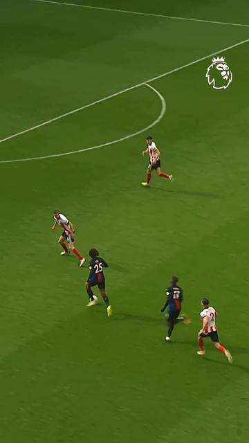 One Of The Best Assists EVER?