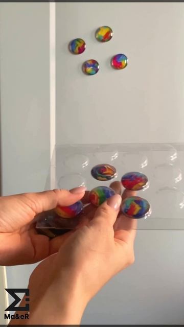 Комплект 3D стеклянных магнитов.