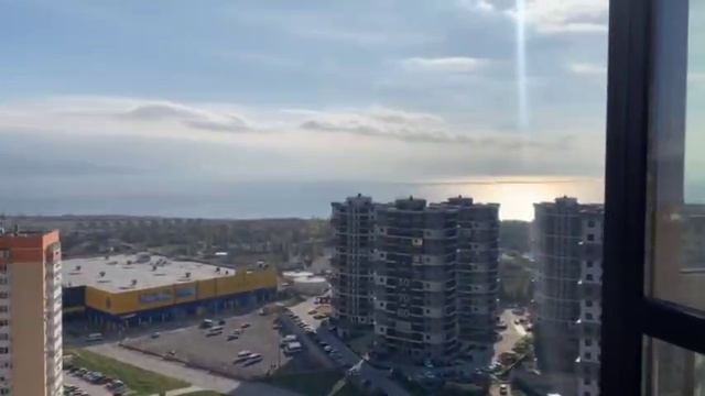 Шикарная видовая квартира , распашонка с  видом на море и гору Колдун , в современном жк