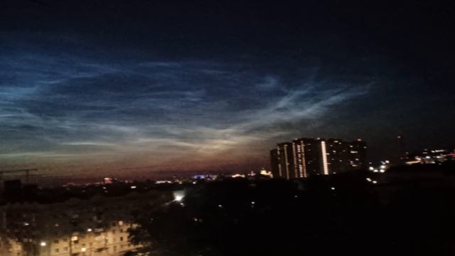 Серебристые облака в Нижнем Новгороде