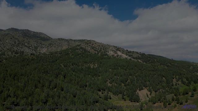 Ощущение полёта длится столько, сколько звучит трек - Mountains All Around Us -- Scott Holmes Music