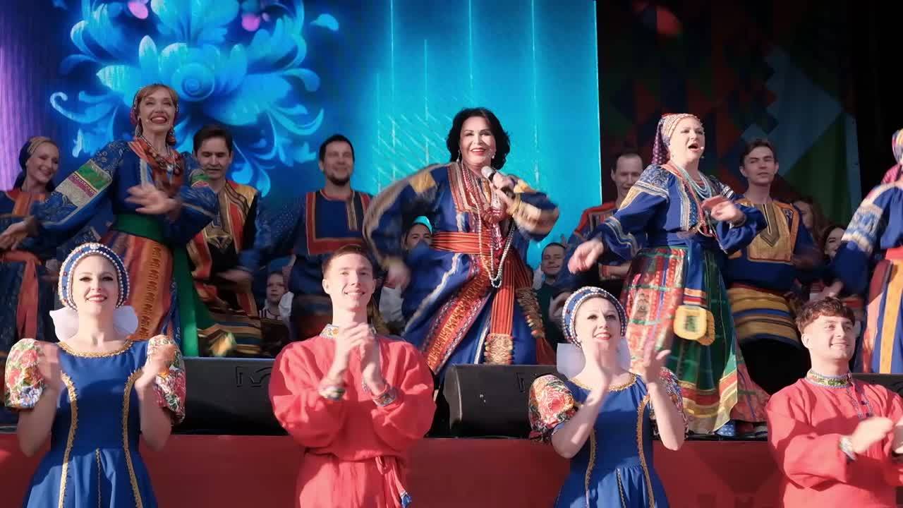 Проект, нужный людям всех поколений