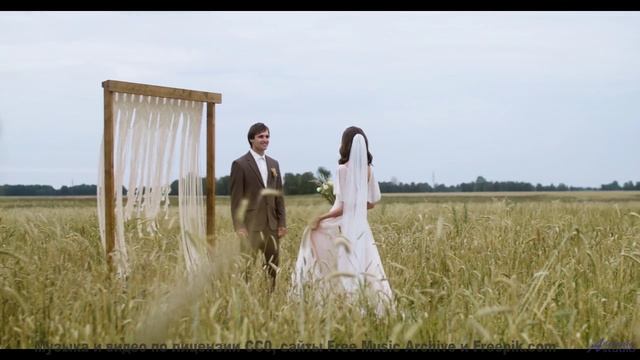 Саунд рождает желание исчезнуть среди полей - Holy Trinity -- SUPERARE -- III