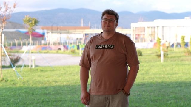 "Слово. Поэты" Своё стихотворение читает Сергей Скуратовский