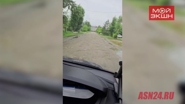 «Ситуация плачевная»: читатели АСН24 продолжают жаловаться на состояние дорог в Благовещенске