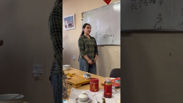 Новый язык — новые возможности: показываем, как проходят занятия в Центре