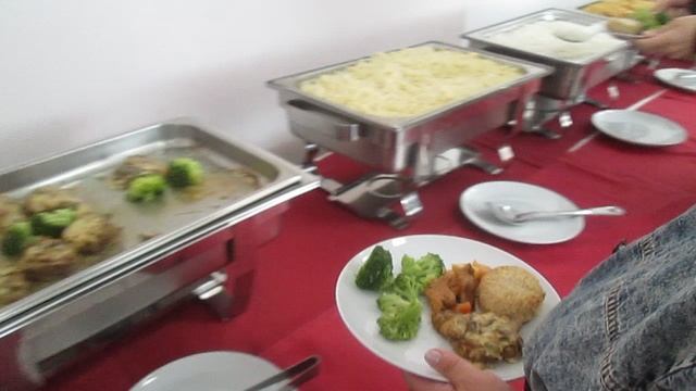 Санкт Петербург  гостиница Россия 3* обед шведский стол