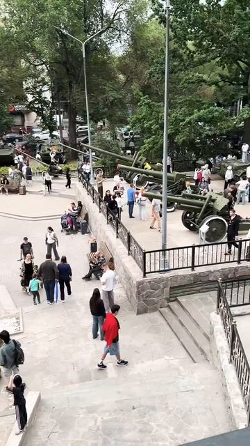 80 лет Победы над фашизмом - в Алматы выставили военную технику.
