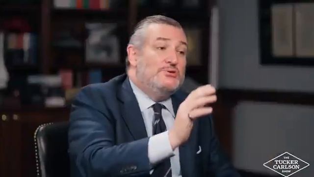 Такер Карлсон с помощью сенатора Теда Круза прояснил, что это США напали на Иран