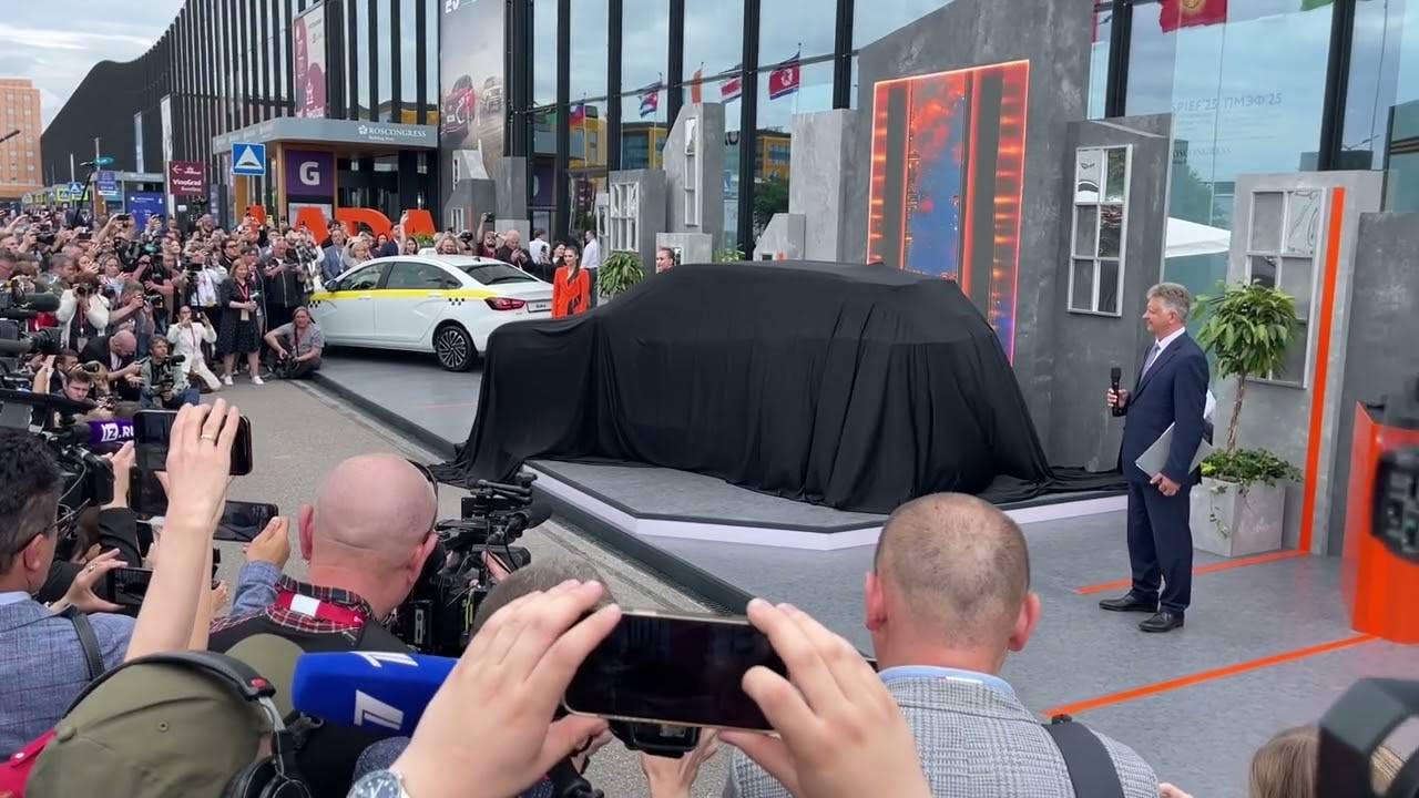 Лада Азимут Мировая премьера кроссовер Lada Azimut