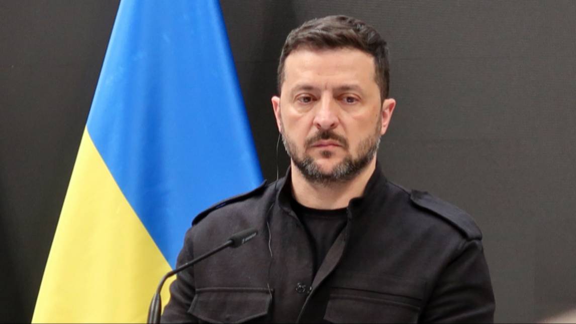 Закатал губу: Зеленский пытался выпросить 40 млрд долларов на саммите G7