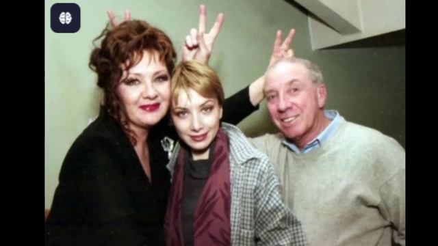 Наталью Тенякову похоронят рядом с Сергеем Юрским от чего умерла актриса.