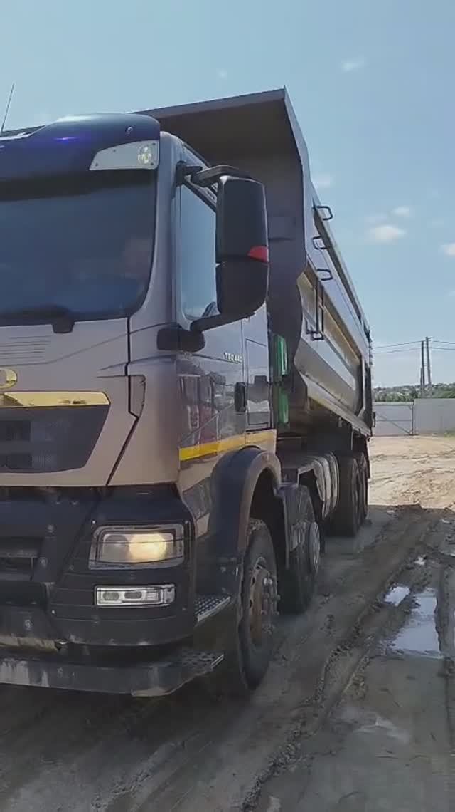 Обзор б/у самосвала Howo T5G 8×4 ZZ3317V386GE1, 2023 г.в., 134334 км, Благовещенск