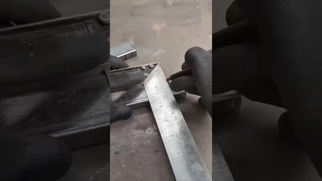 Самый надёжный способ  для стола.
