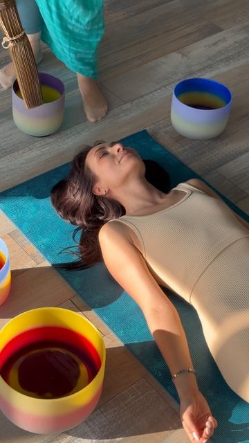 Рейнстик (или посох дождя) — это не просто музыкальный инструмент, а настоящий дождь в руках! 🌧️