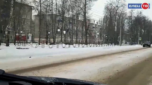 Прощальный подарок зимы коммунальщикам:  на уборку снега брошена вся  спецтехника