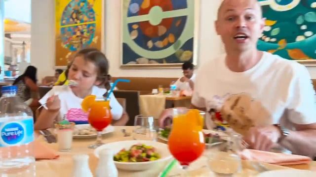 Мистер Макс • Mister Max - 24 часа в ресторане