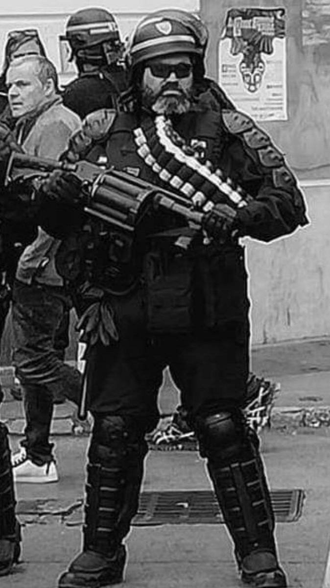 Compact News 🌀 - RANCE_ Judge for yourself the proportionality of the use of force by the police