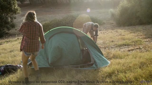 Музыка для поцелуев на крыше машины где-то посреди бескрайних полей - Game -- Red Crickets -- Red Cr