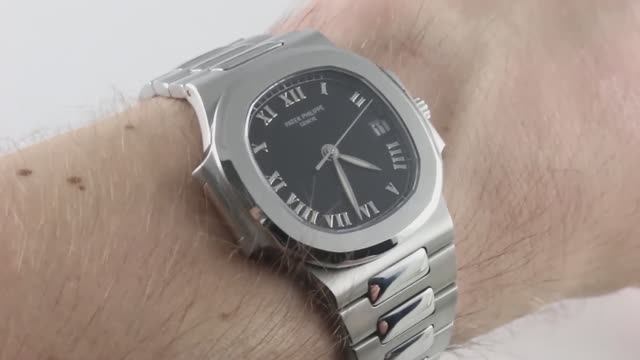 Patek Philippe Nautilus (MID SIZE) ref.3800⧸1A-001