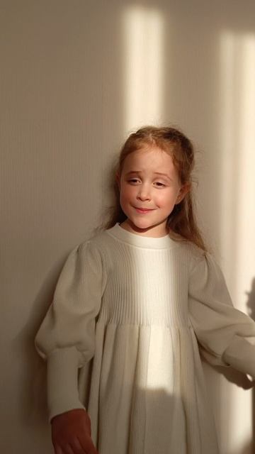 И. Гурина 23 февраля
Исп. Елизавета Кисс (4 г. 4 мес.)