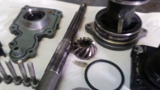 Укорачиваем лодочный мотор YAMAHA 30H. Long shaft to short shaft conversion
