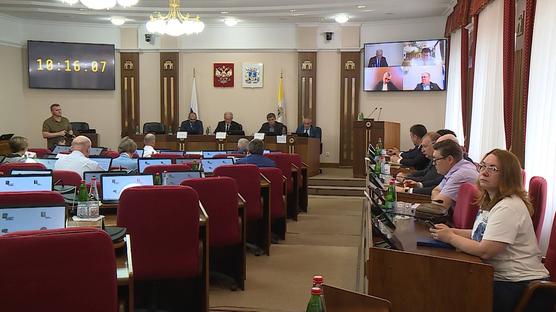 На Ставрополье отремонтируют дороги к местам проживания ветеранов ВОВ и участников СВО