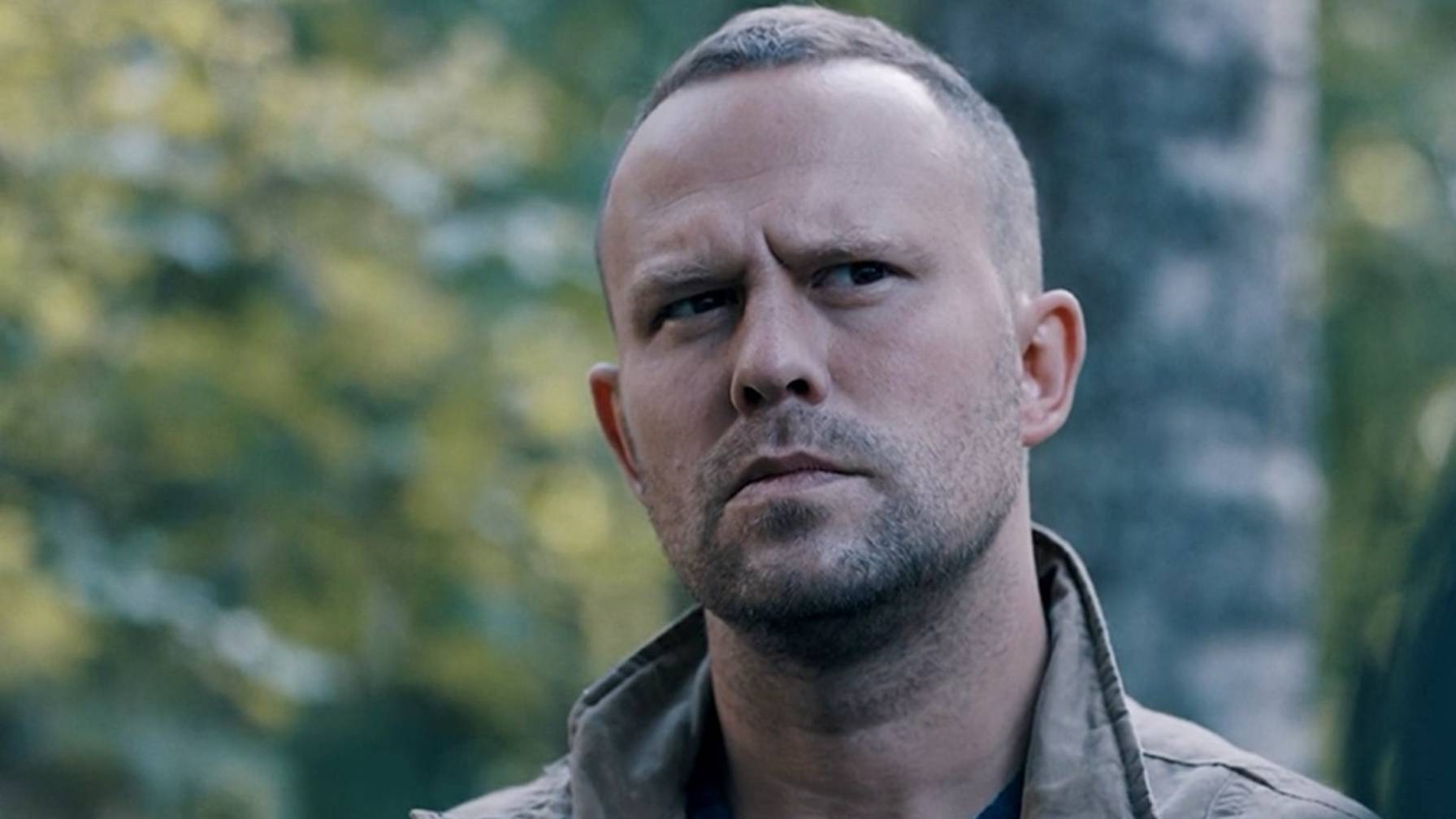 Чужой - 4 серия от 19.06.2025 на Первом канале. Сериал Чужой