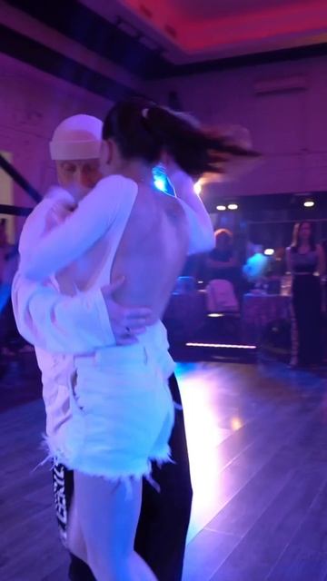 Street Tango. Сергей Авраменко и Маргарита Зайкова #танго #тангонуэво #неотанго #танцы