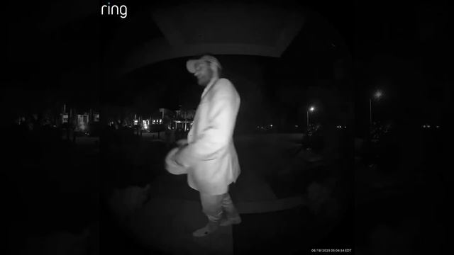 Барков гулял по своему району в 5 утра и звонил соседям, чтобы показать им Кубок Стэнли #nhl #shorts