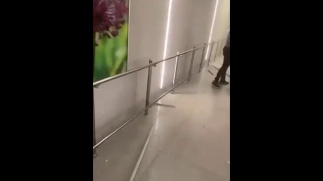 Обломки одной из иранских ракет попали по больнице в Беэр-Шеве.