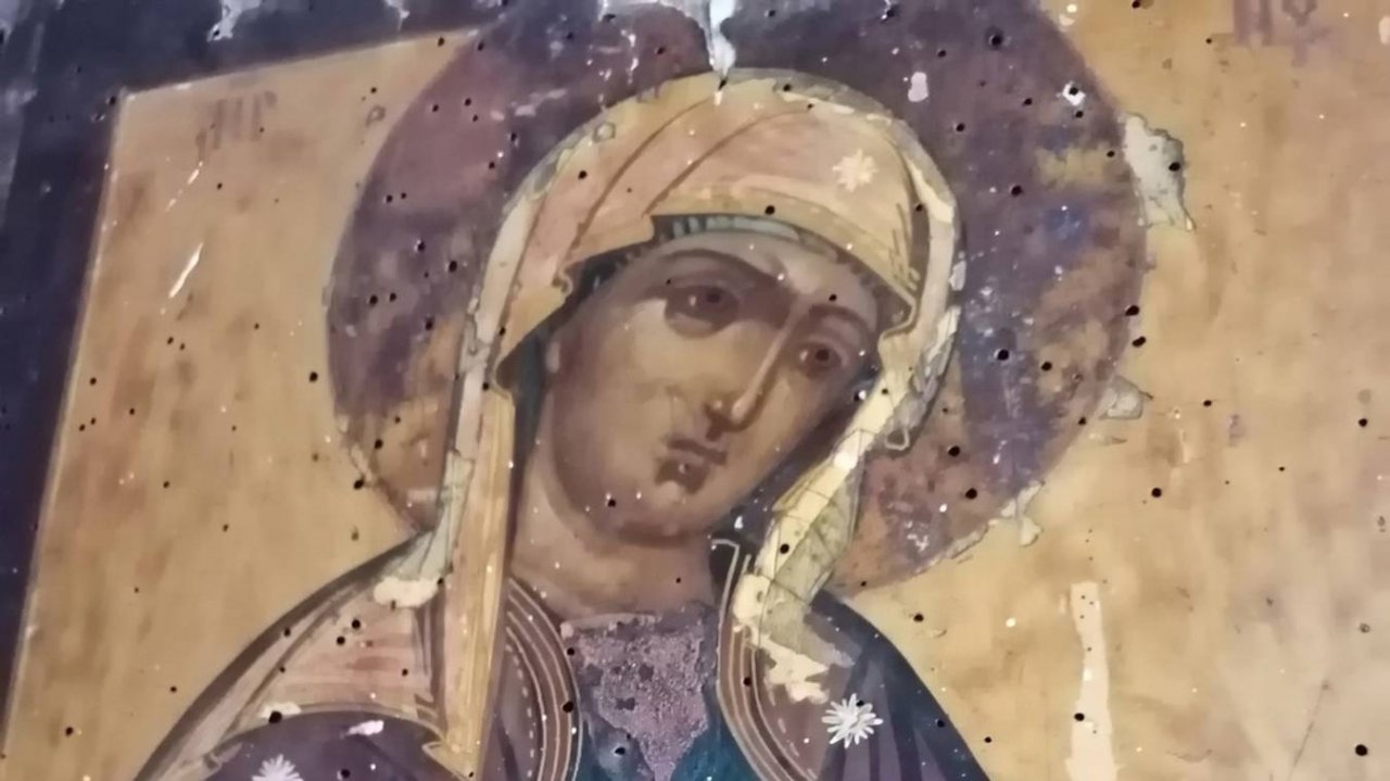 Трон церковный.